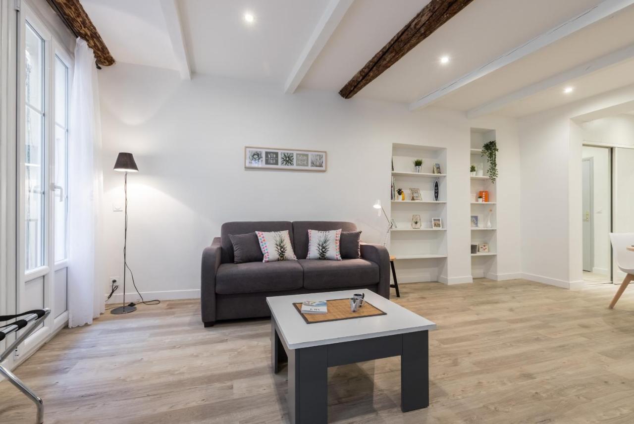 Cosy In The Old Town - St Francois Square Apartment